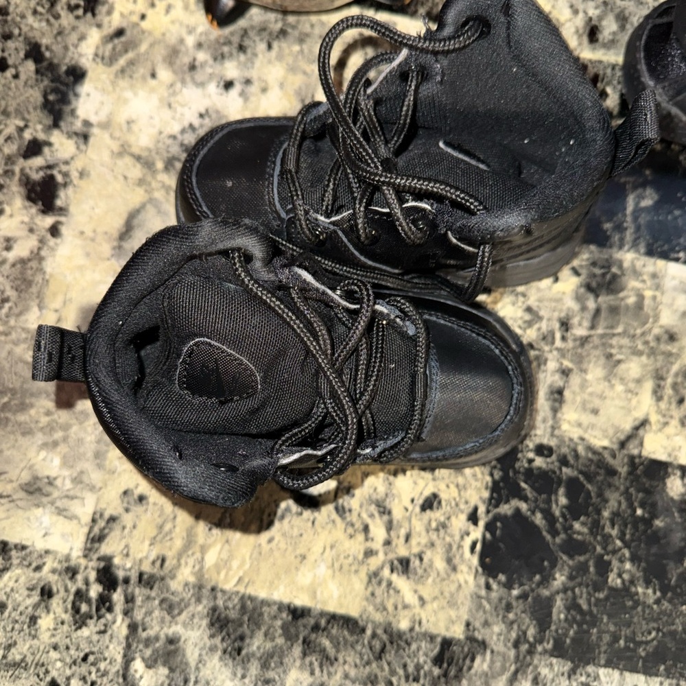 Nike Kids Black Boots